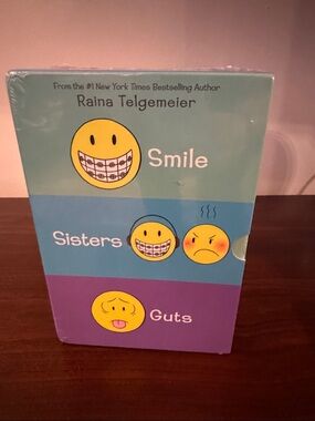 Raina Telgemeier Smile Sisters Guts Box Set - Teal, Blue, Purple